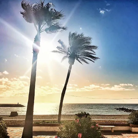Apartament Duquesa Beach House *