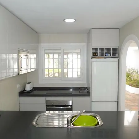 Duquesa Beach House Apartamento